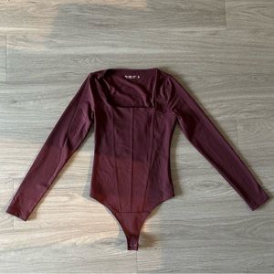 A&F Soft Matte Seamless Long-Sleeve Square-neck Bodysuit